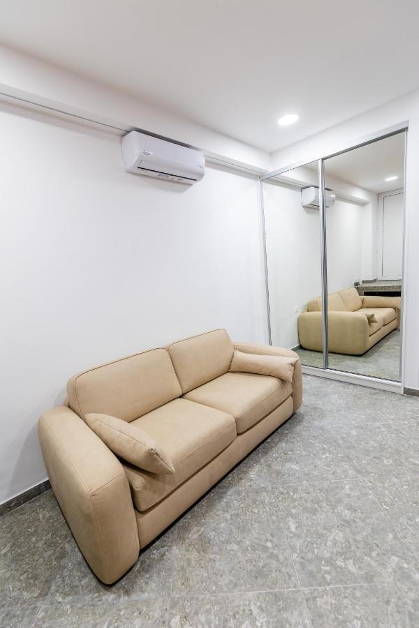 Bright Apartment In The Center Vipgreece เอเธนส์ ภายนอก รูปภาพ