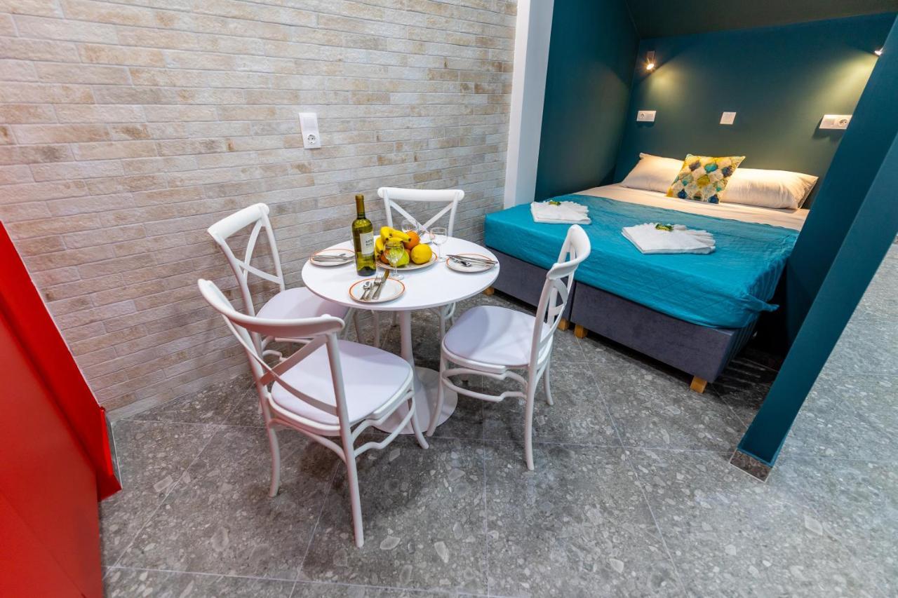 Bright Apartment In The Center Vipgreece เอเธนส์ ภายนอก รูปภาพ