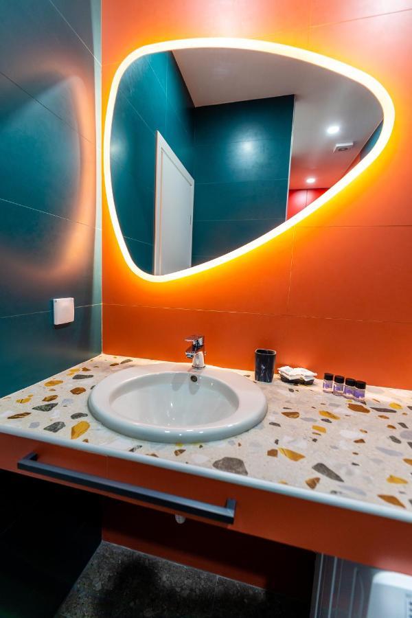 Bright Apartment In The Center Vipgreece เอเธนส์ ภายนอก รูปภาพ